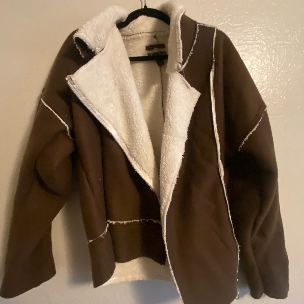 the leon kennedy jacket